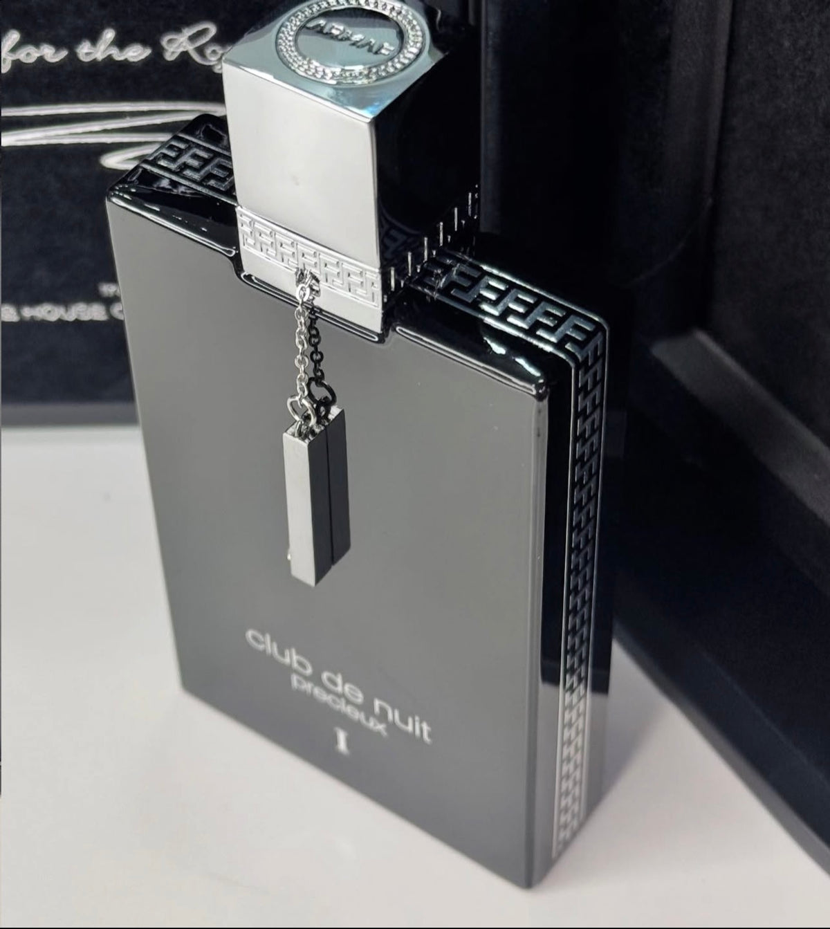 Club de Nuit Précieux I