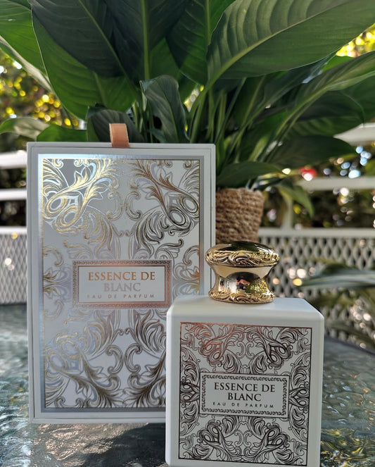 Essence de Blanc French Avenue